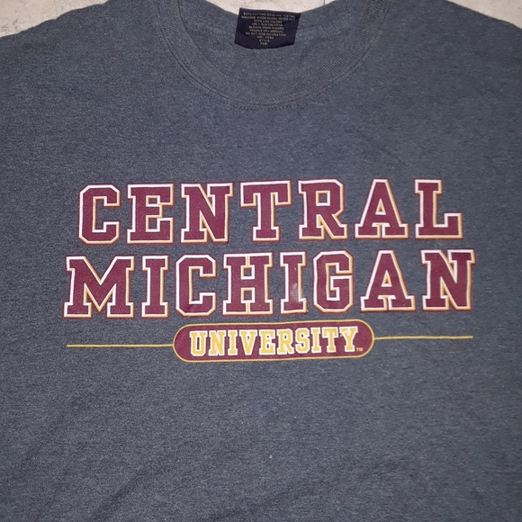 Central Michigan University tee - Picture 2 of 6